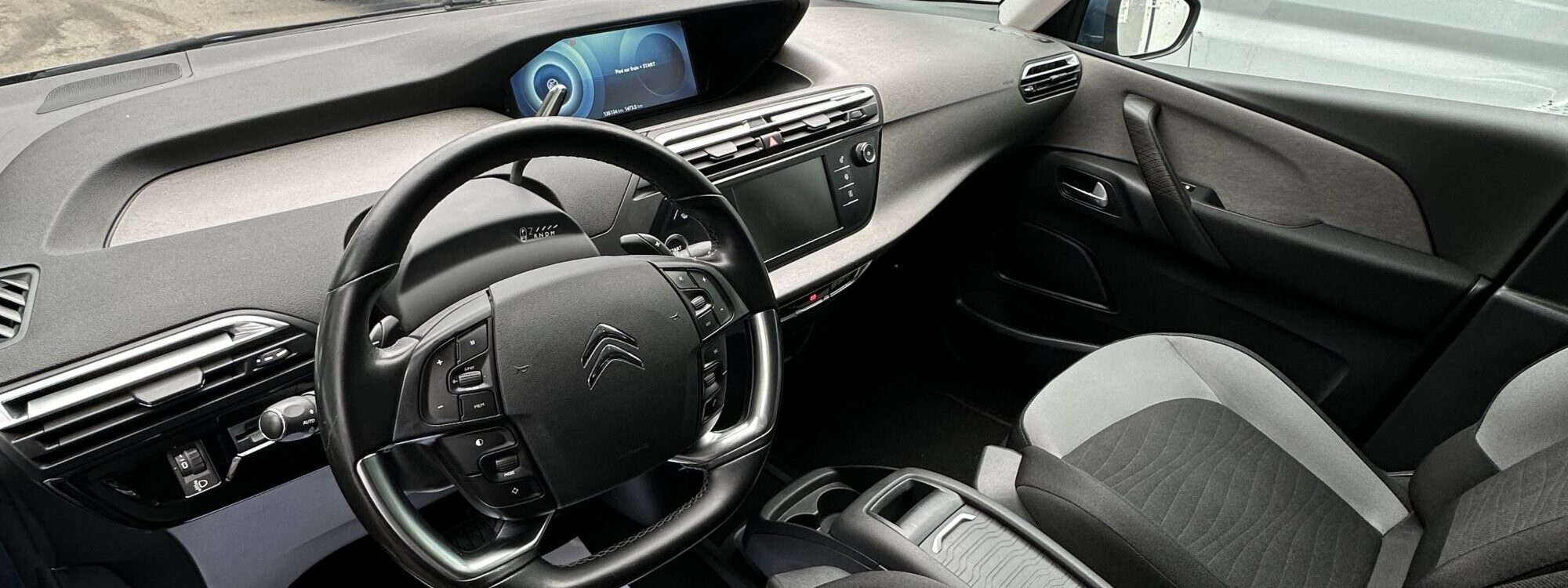 Service de nettoyage complet en intérieur et extérieur pour automobile à Colmar et près de Rouffach  Cernay